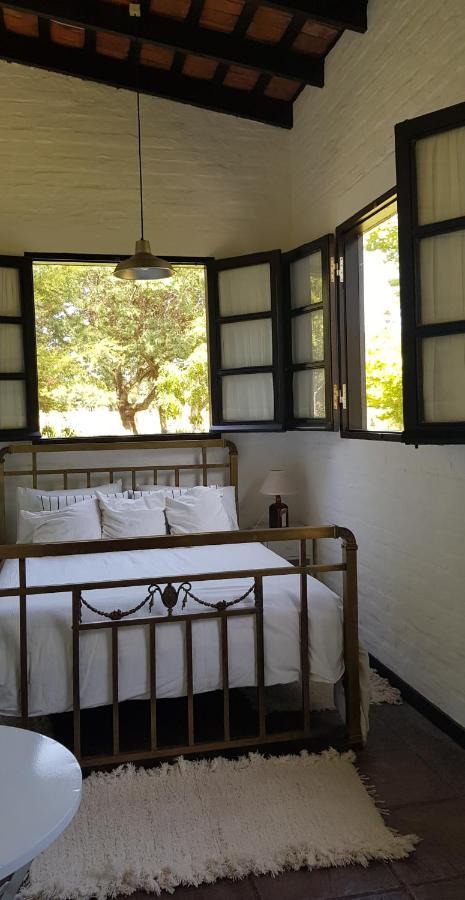 La Monturera, Loft De Campo Apartment Colonia del Sacramento Luaran gambar